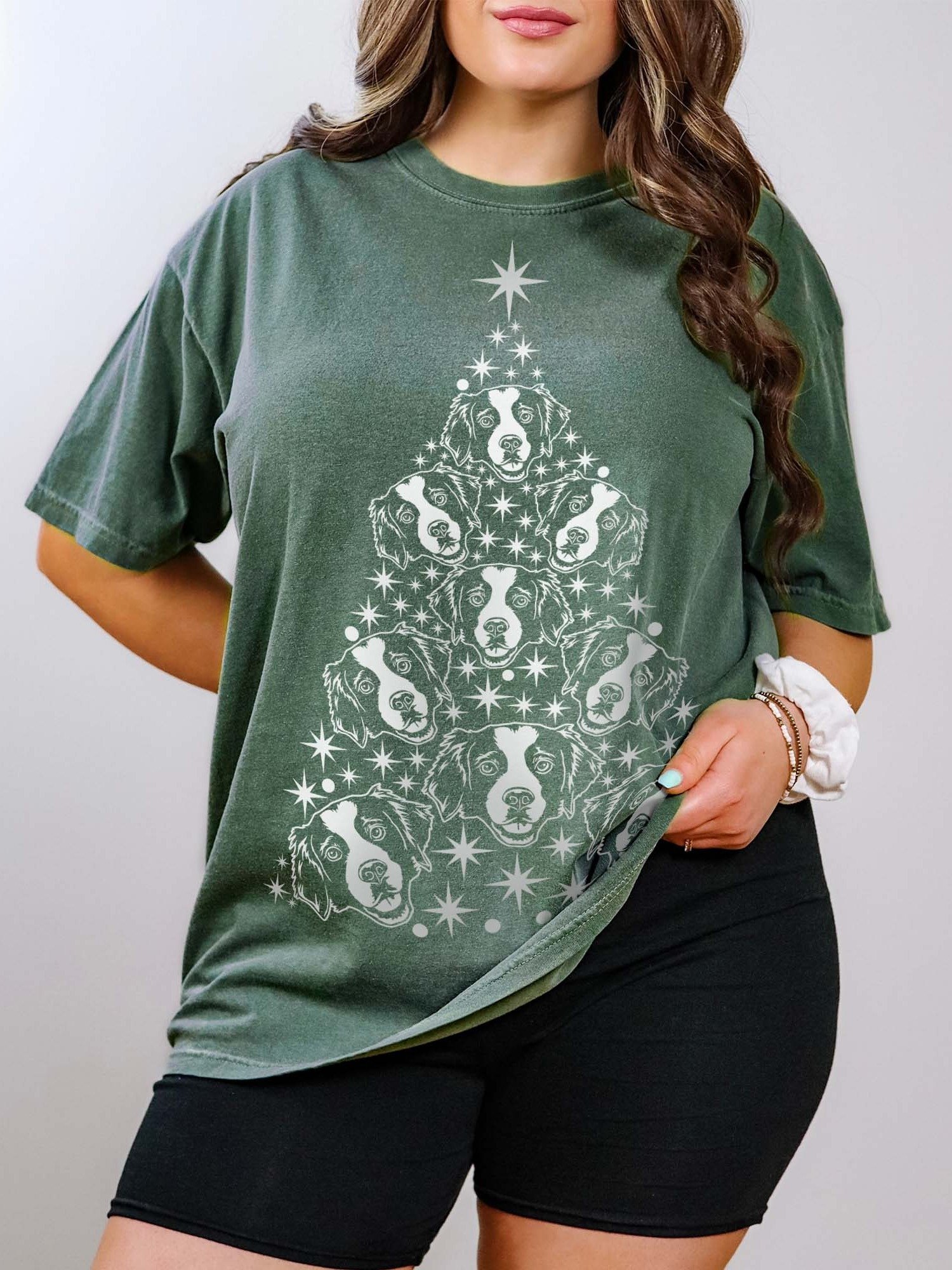 Brittany Spaniel Christmas Tree T-Shirt product image (1)