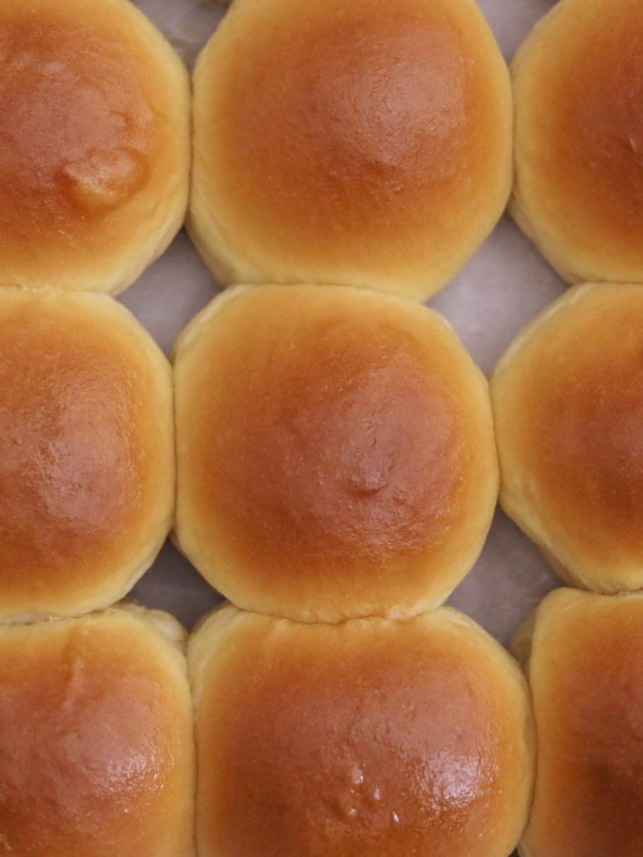Dinner Rolls product image (2)