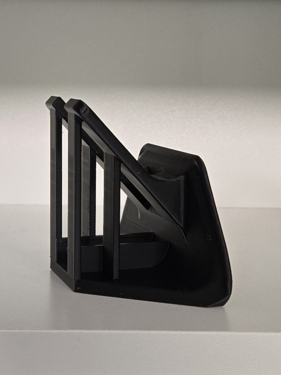 8BitDo Ultimate 2C Controller Stand product image (3)