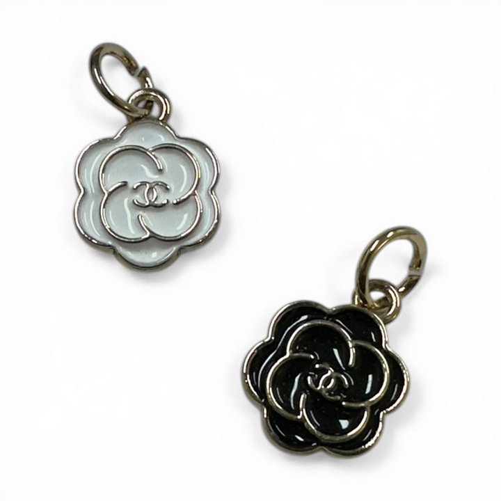 Lux CC Flowers Whinny Winners Braid and Bridle Charms for Horses | Little Shop of Ponies product image (1)