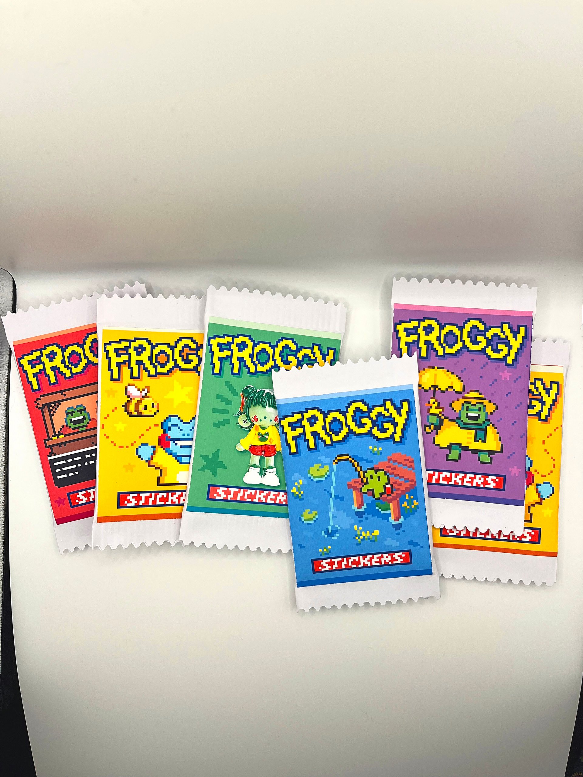Trading Stickers Booster Box (Series 3) product image (3)