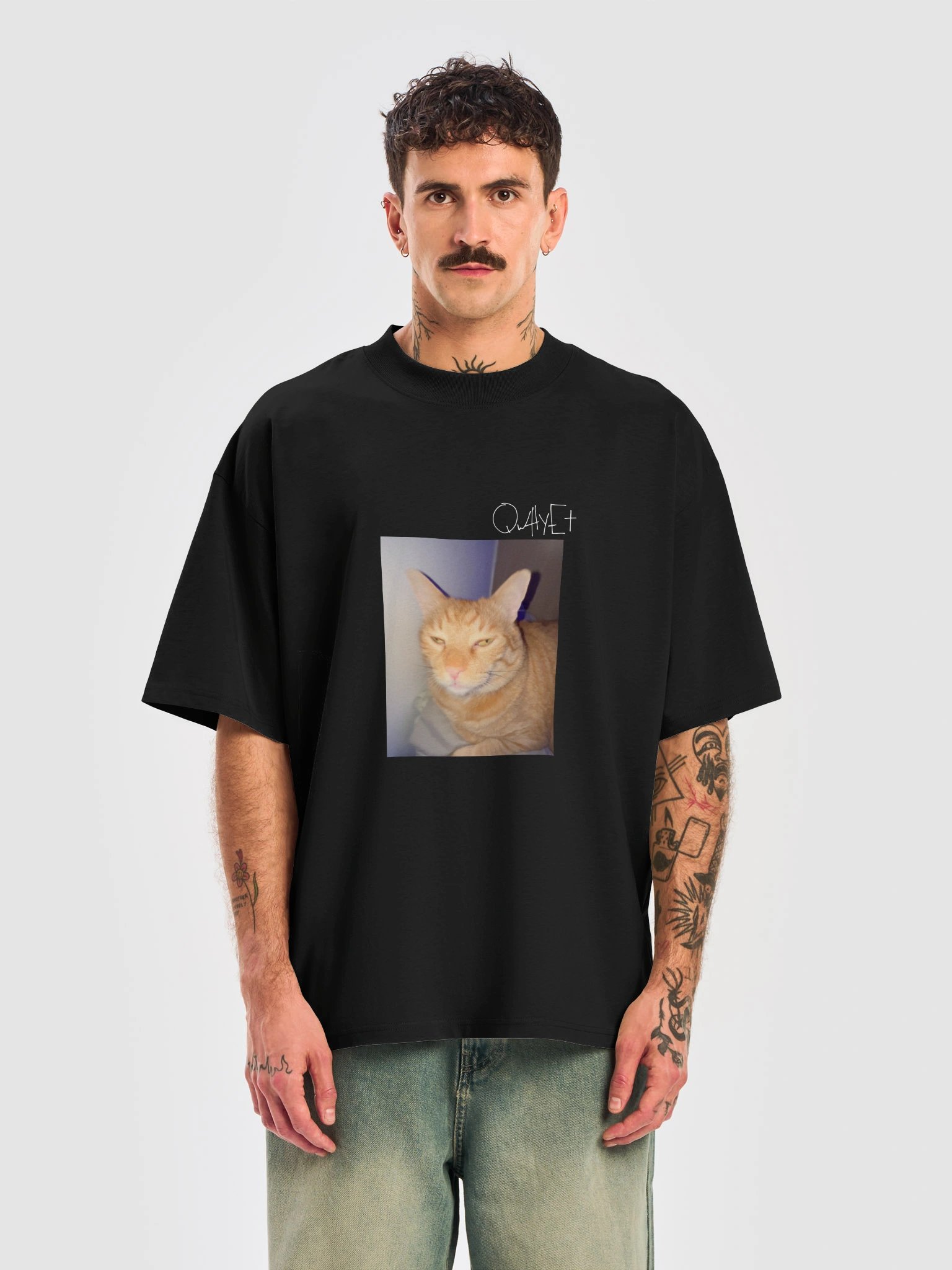 QWHYET LITTY KITTY Oversized Tee (WHITE LOGO) product image (5)