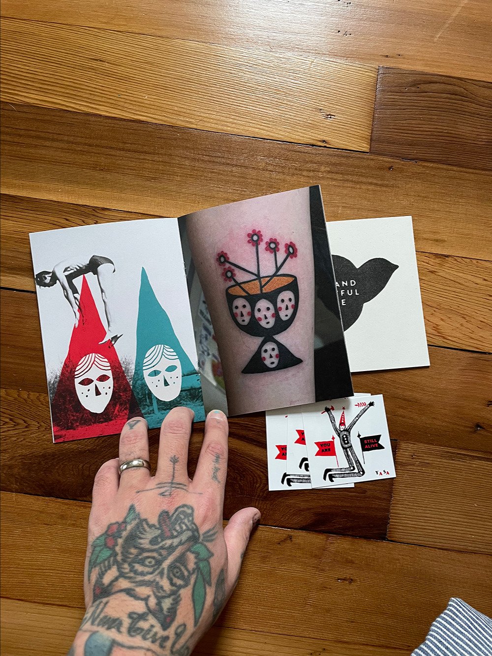 Art Book product image (2)