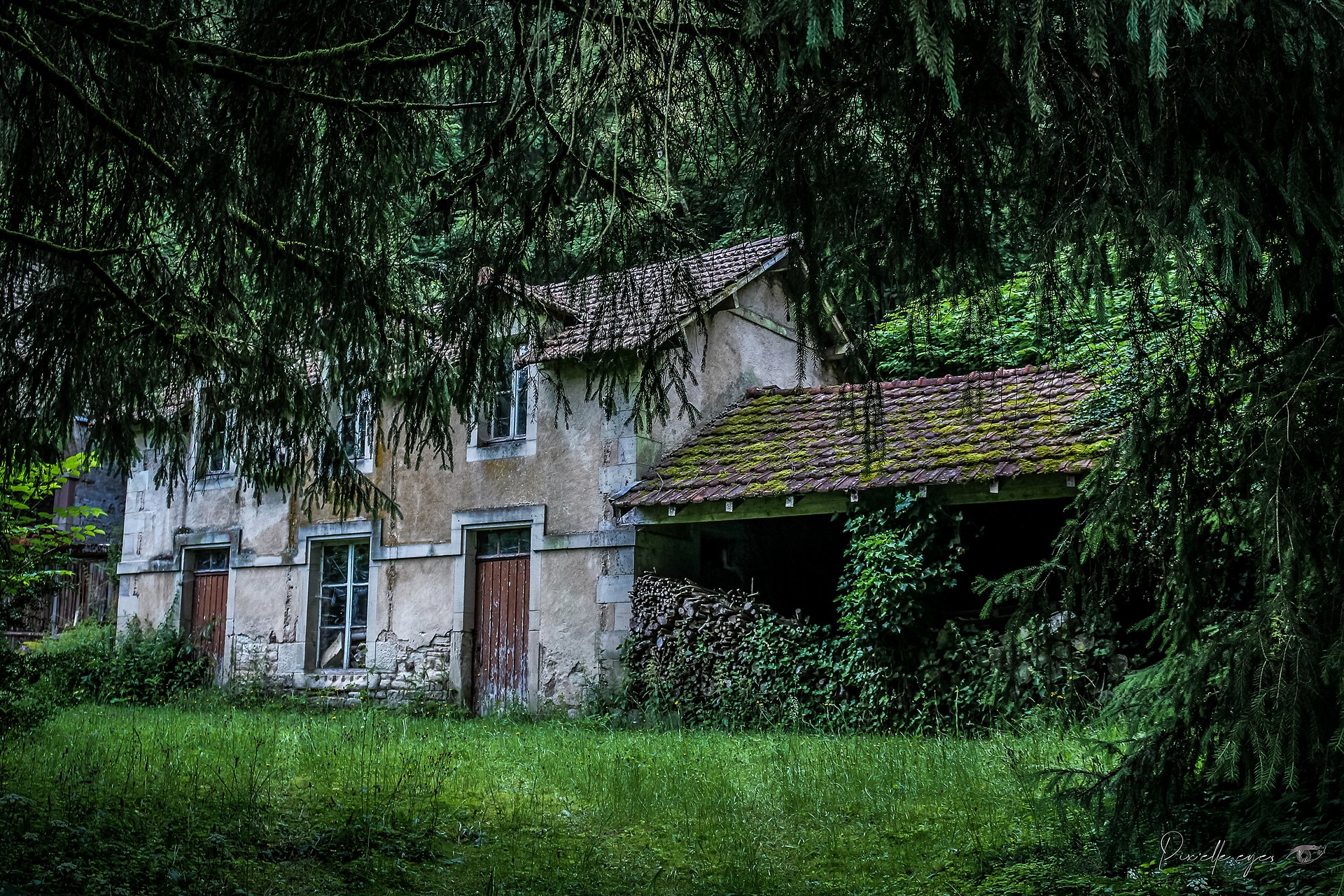 Fine Art Photography – Abandoned House at Templar Castle, Urbex Serenity product image (1)