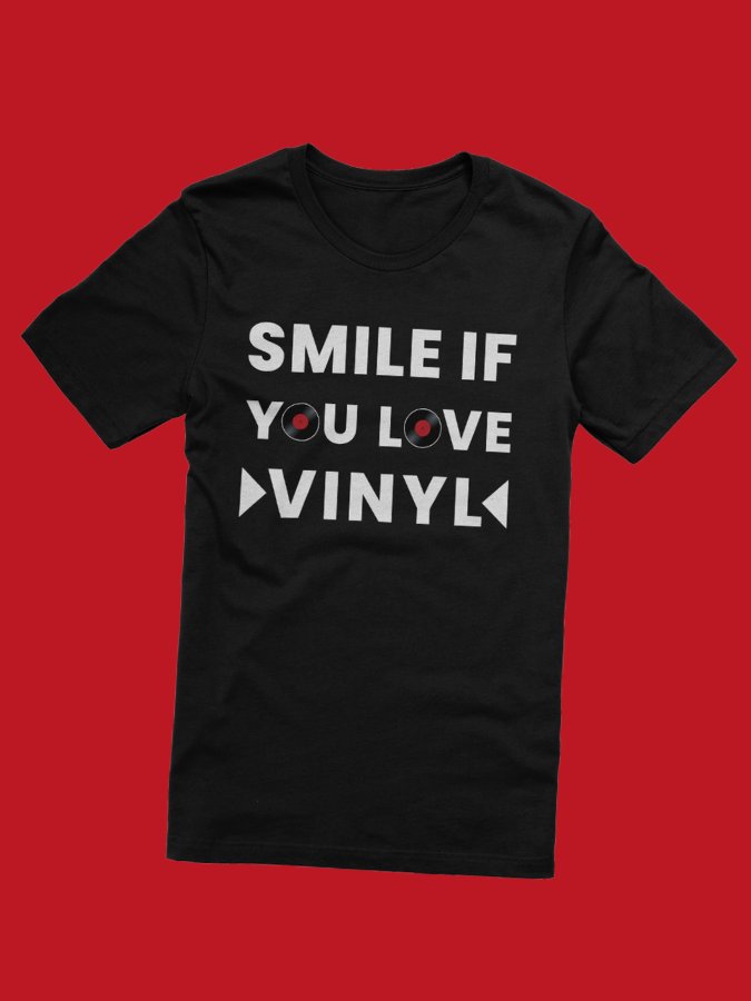 Smile If You Love Vinyl – Totally Content Collector’s Cut product image (1)