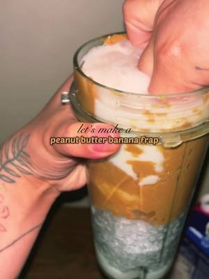 This peanut butter banana frap will keep you away from that ice cream shop because it tastes better than a concrete mixer 🥜 🍌  #frappuccino #blended #handcrafteddrinks