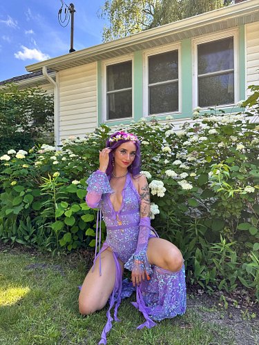 electric forest 2026 🪻⚡️🌲🌜🫟

outfit from @iheartraves 
I had to post my fav outfit from the weekend first! I got so many comp...