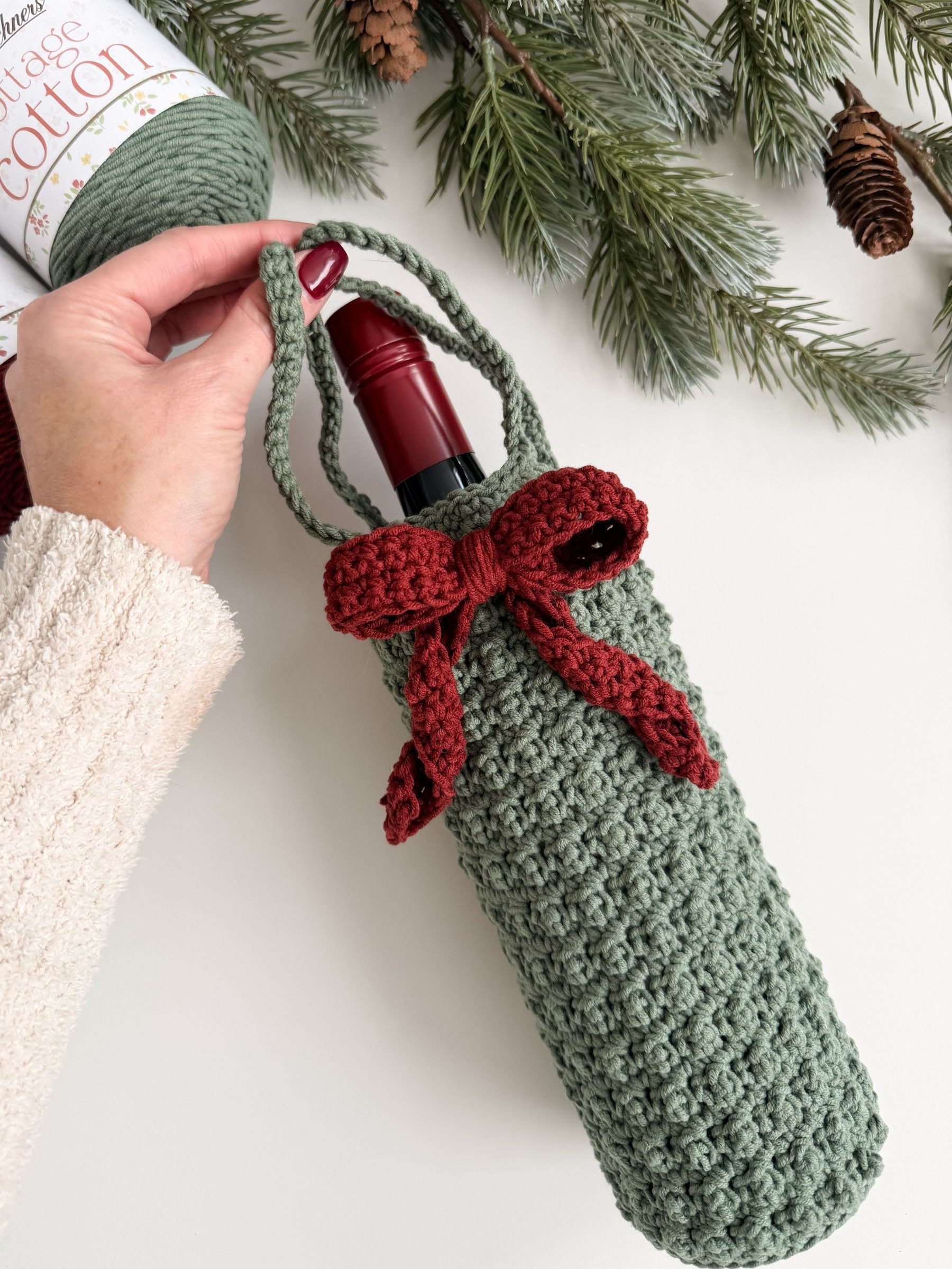 Winterberry Wine Bottle Cozy Crochet Pattern product image (4)