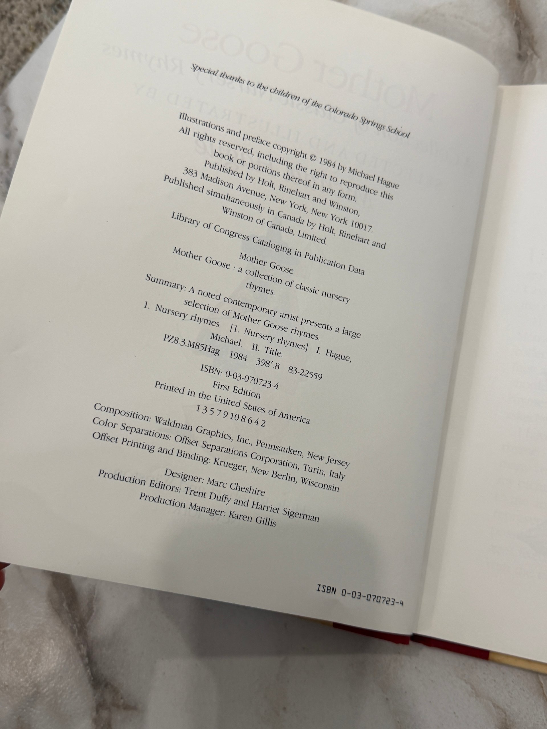 1984 | Mother Goose: A Collection of Classic Nursery Rhymes | Michael Hague | First Edition First Printing Hardcover product image (5)
