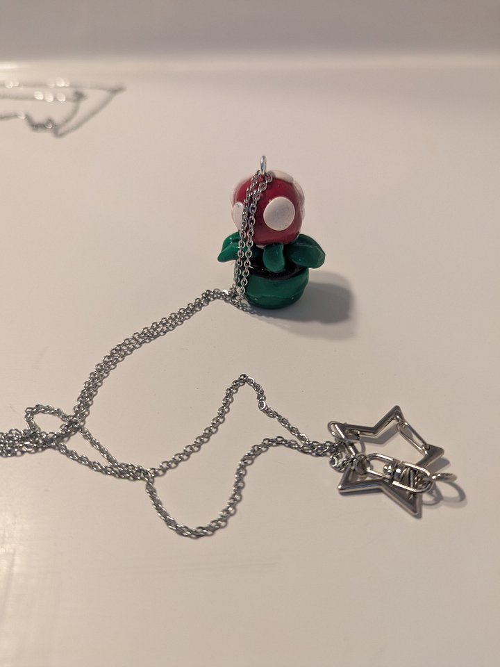Handmade Piranha Plant Necklace – Mario-Inspired Polymer Charm product image (2)
