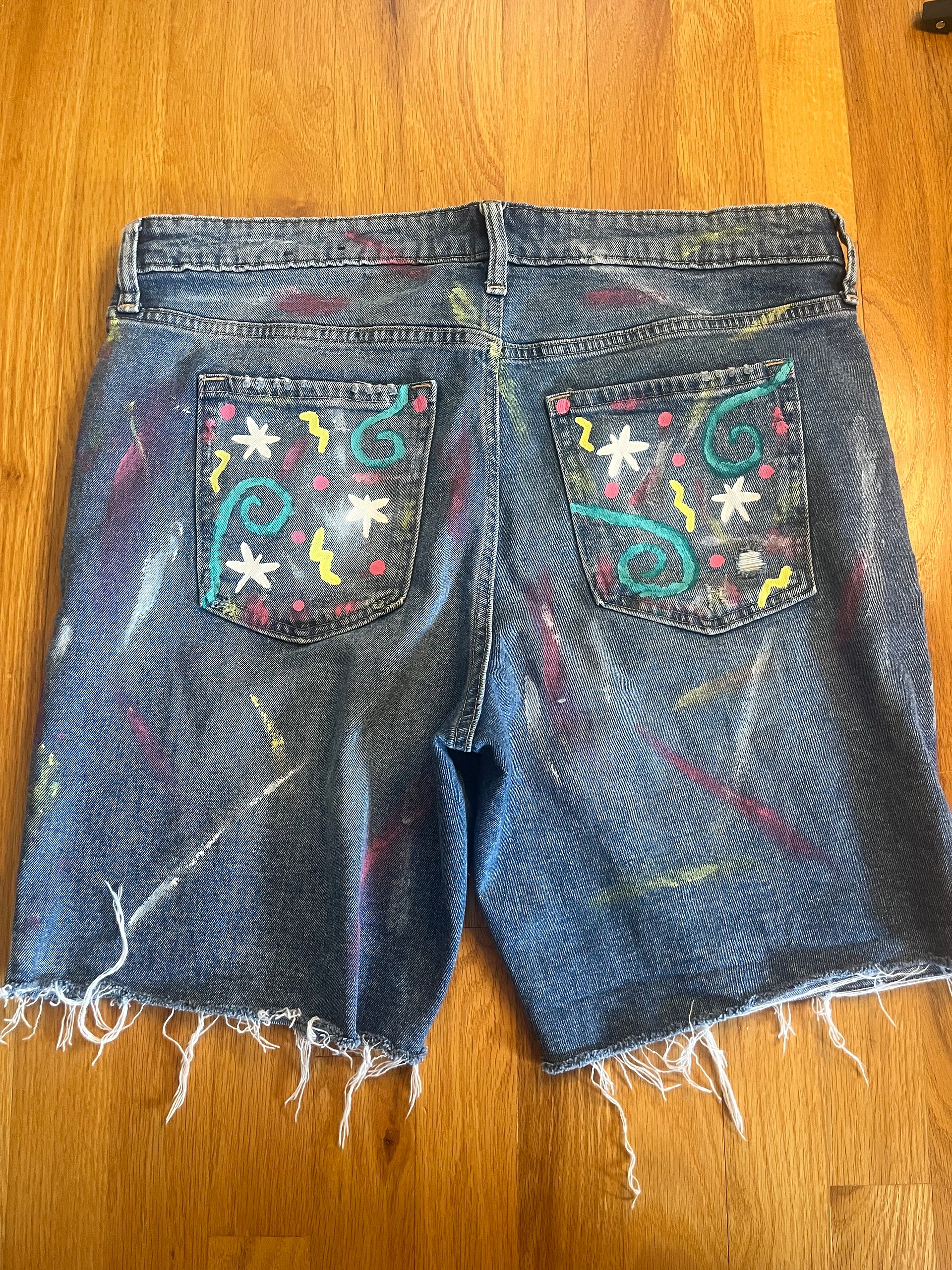 I'm a 90s Baby Shorts / Size 16/33 product image (2)