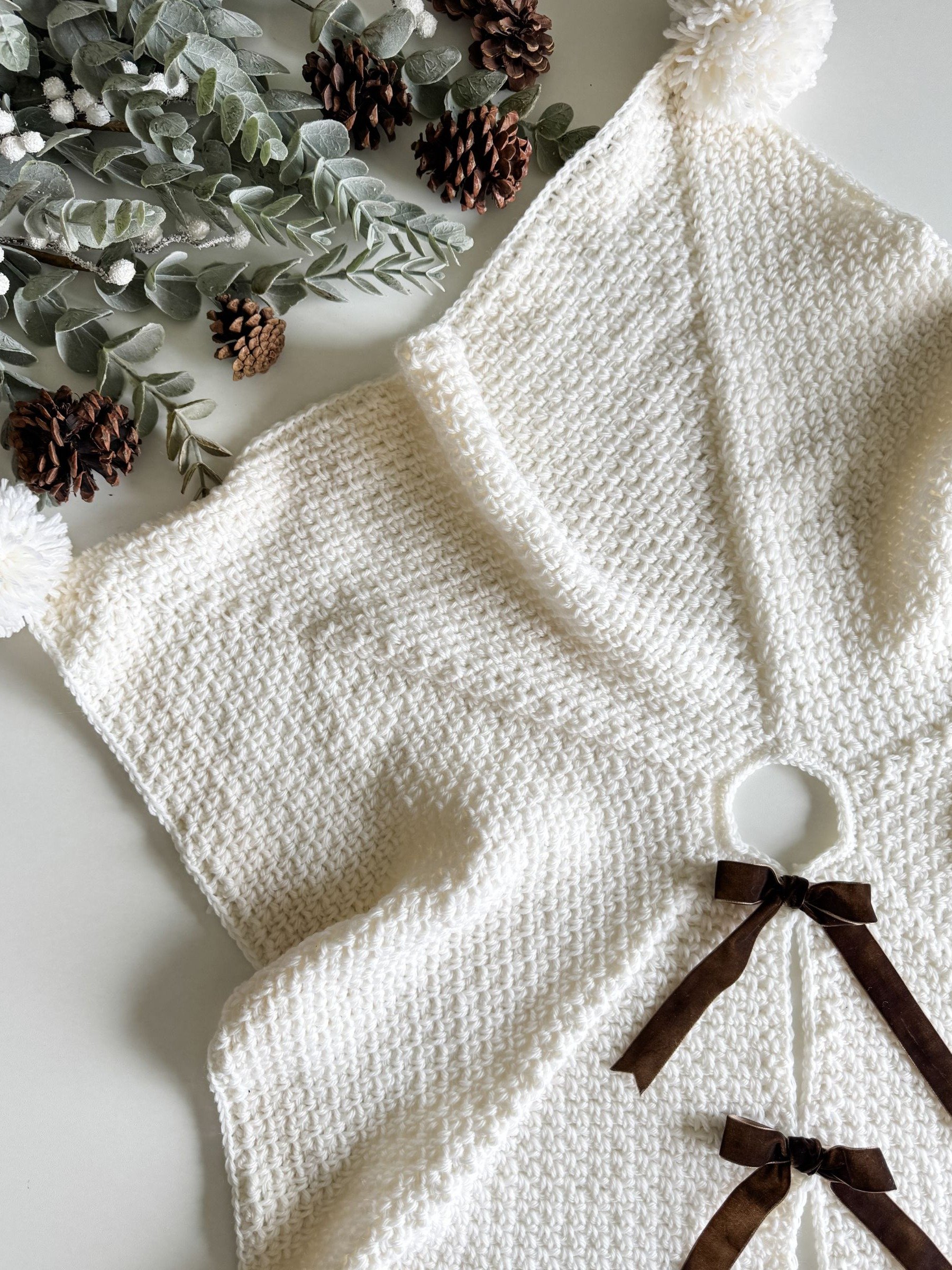 Holiday Weave Tree Skirt Crochet Pattern product image (2)