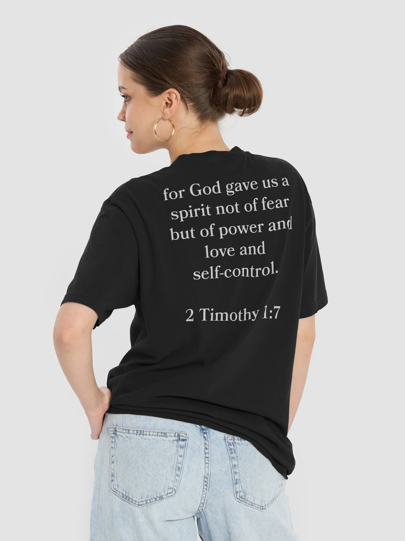God Gave Us a Spirit Not of Fear Pocket Tee product image (44)