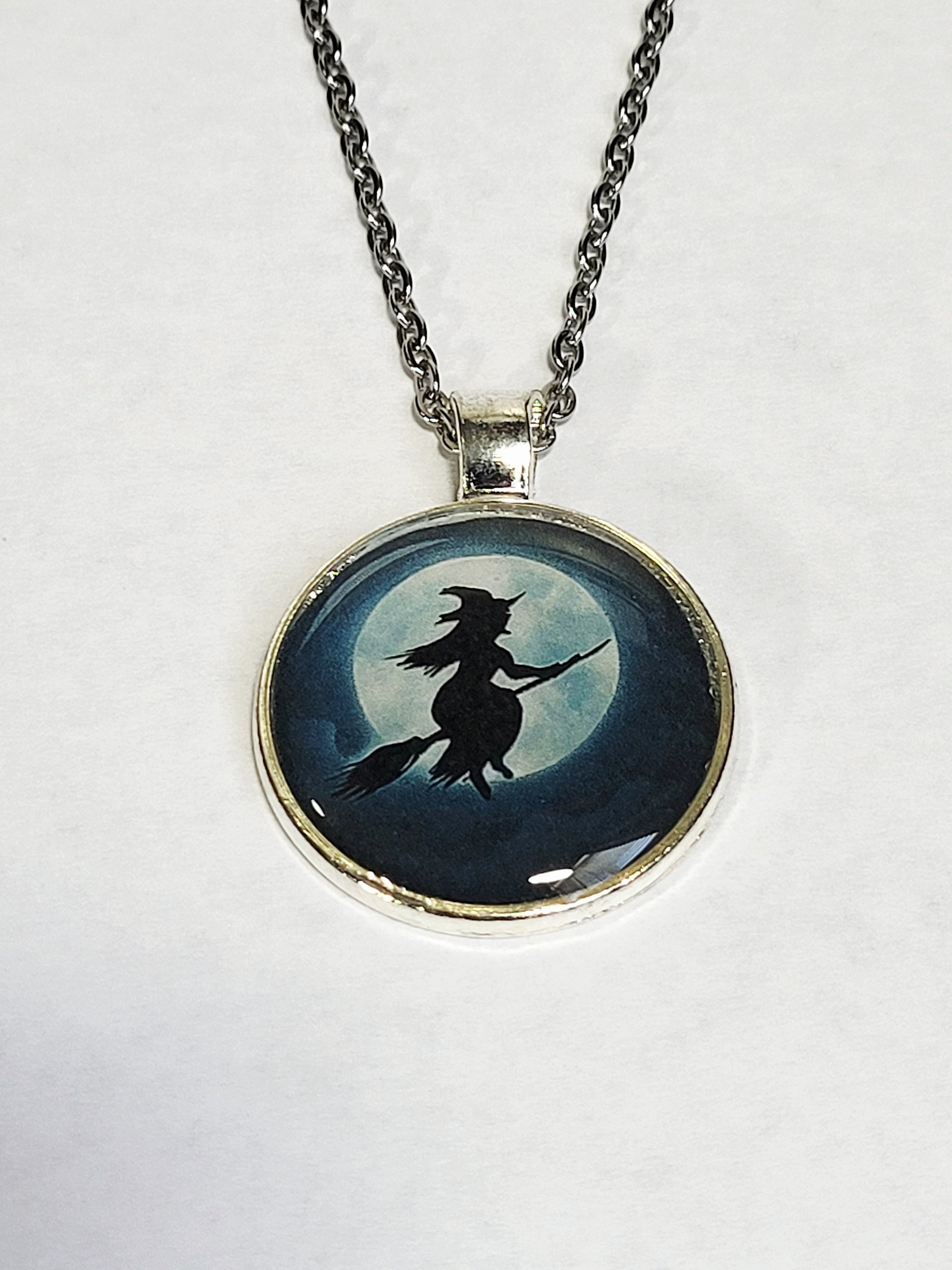 Midnight Flight Silhouette Pendant product image (1)