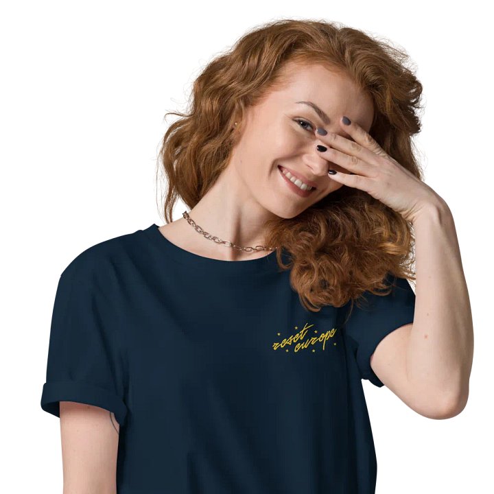 reset europe embroidered t-shirt - 100% organic cotton product image (1)