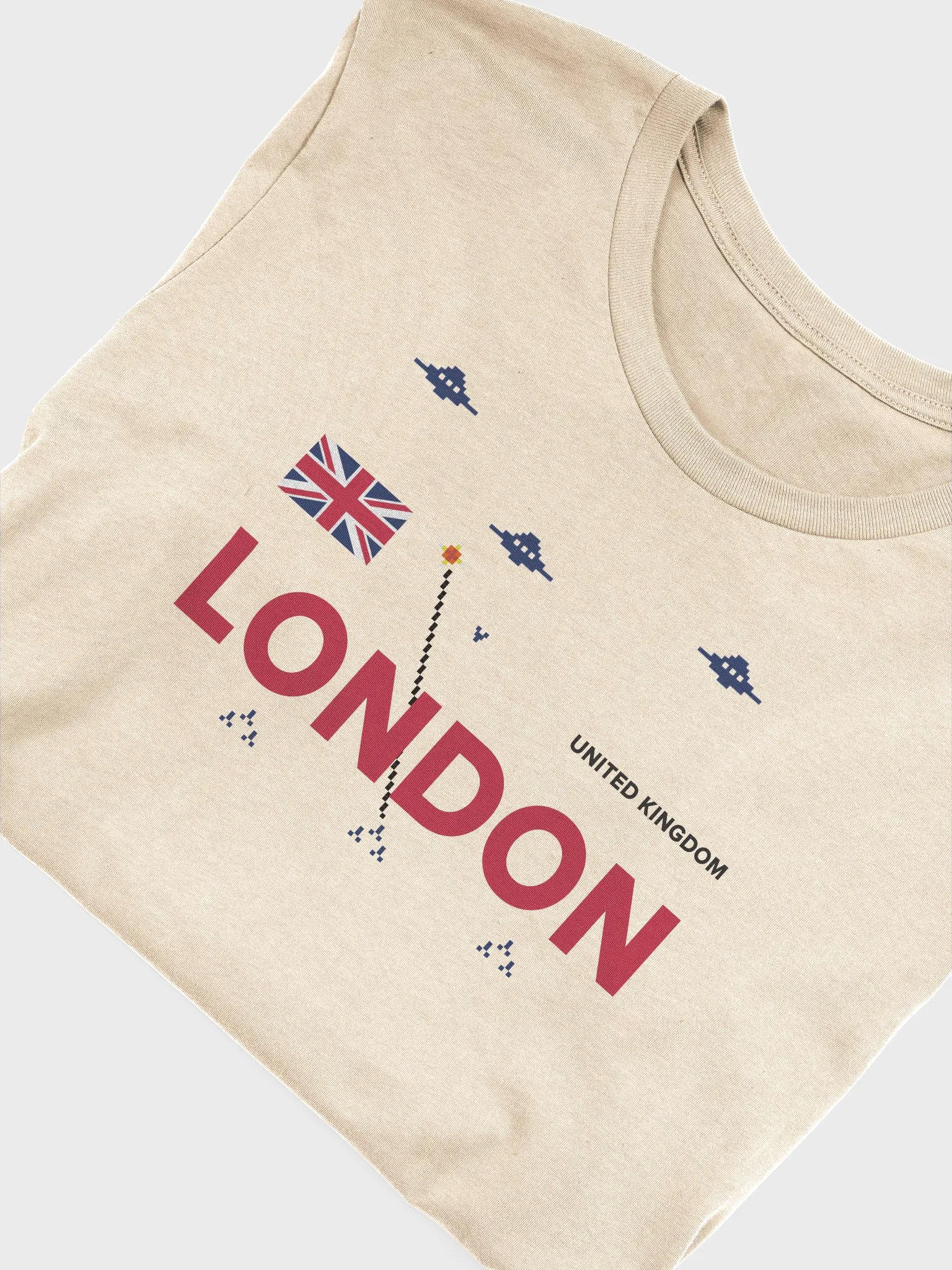 London T-Shirt - Retro 8-Bit UFO Invasion Graphic Tee with Union Jack Flag product image (5)