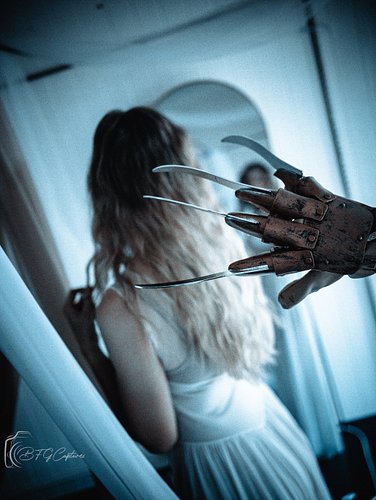 Posting immediately because I’m obsessed with how spooky and fun this set turned out! This is an only a teaser!
. . .
Freddy ...