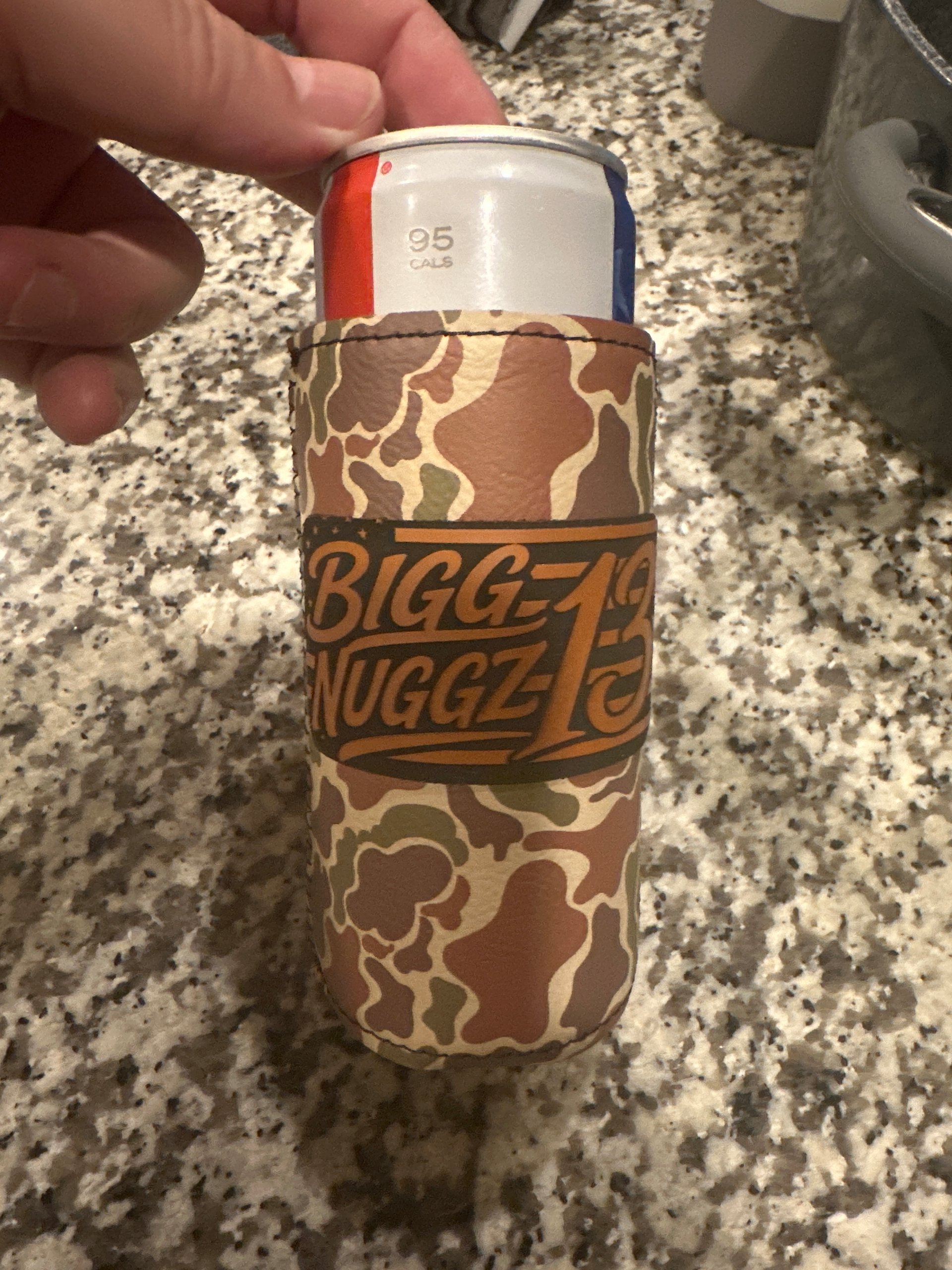 MAGNET KOOZIES - FLAG LEATHER PATCH product image (3)