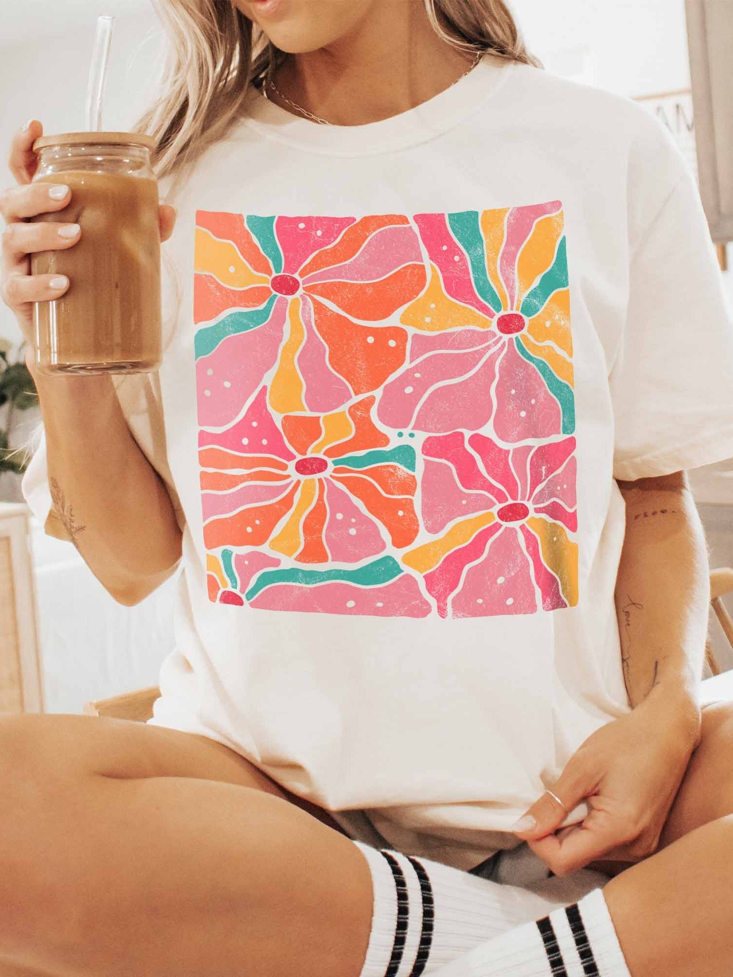 Retro Abstract Flower Shirt – Bold Boho Floral Pattern Aesthetic Tee product image (2)
