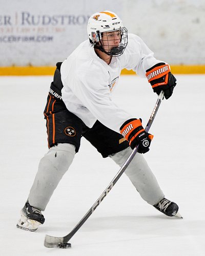 Tryouts ✅

#hockeytop | #icevols