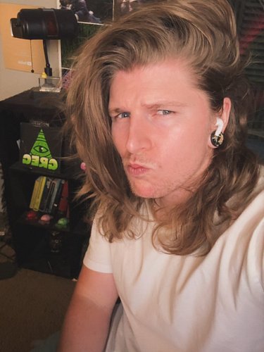 My hair is getting long.