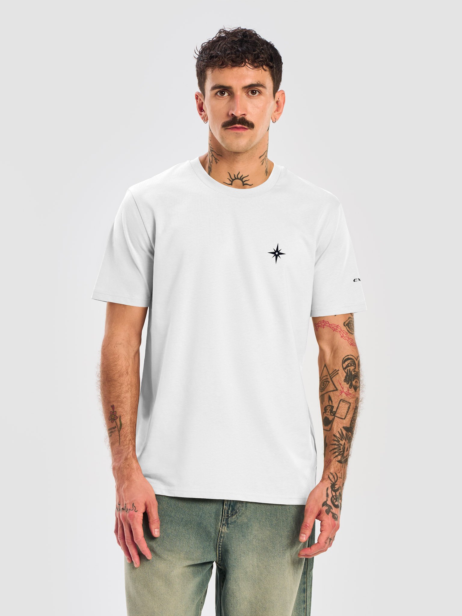 CASUAL ONYX TEE product image (2)