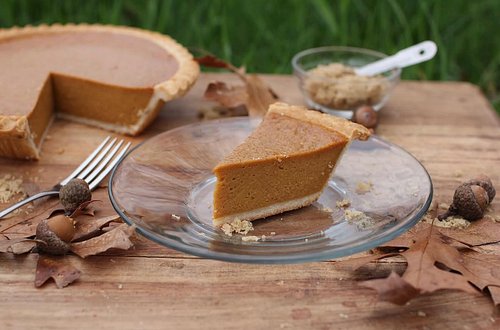 Fall is here, and so is our pie fundraiser!

CCS is kicking off our Lyman Orchards Pie Fundraiser today! Stock up on somethin...