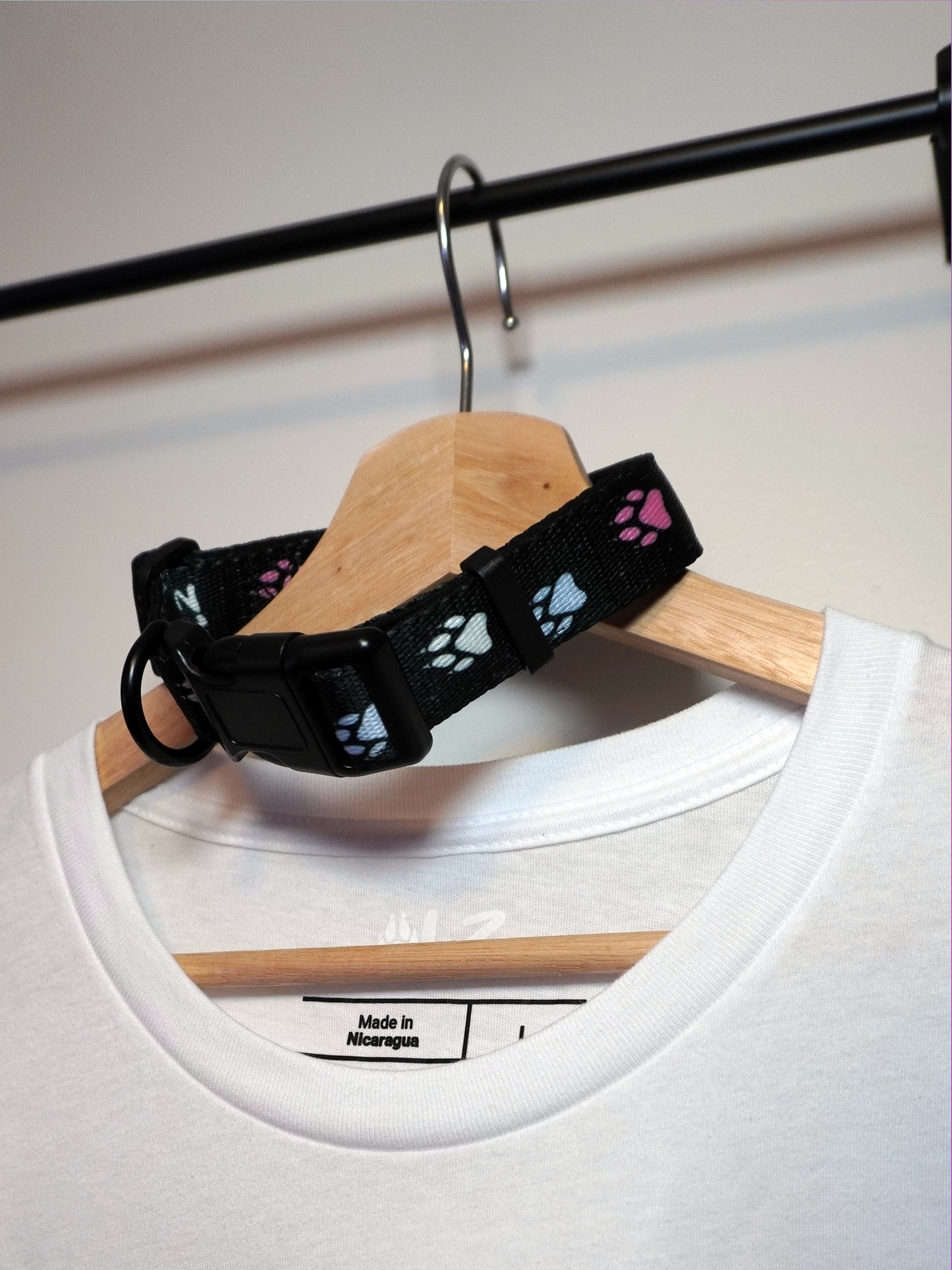 LZ Trans Wolf Paw Collar - Black product image (3)