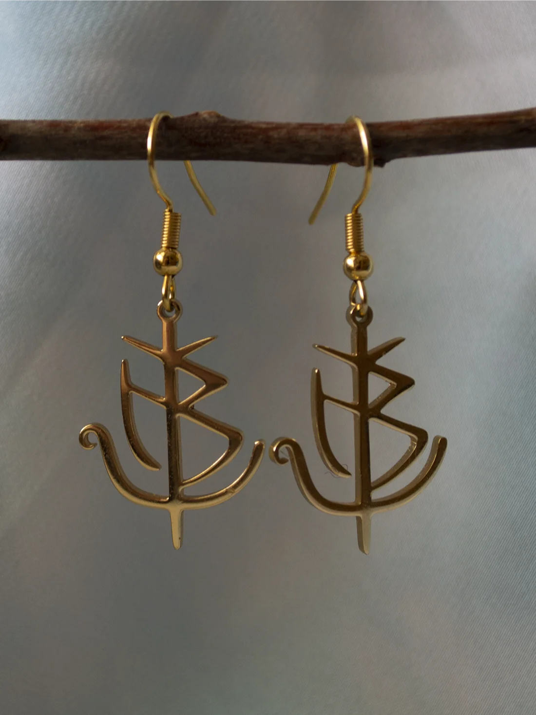 VANDERHEIM BOATHOUSE EARRINGS product image (3)