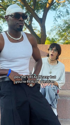 Not but hear me out, I like to watch @shnoxavier 

#dance #bodyroll #lesbian #alternativehiphop #alt