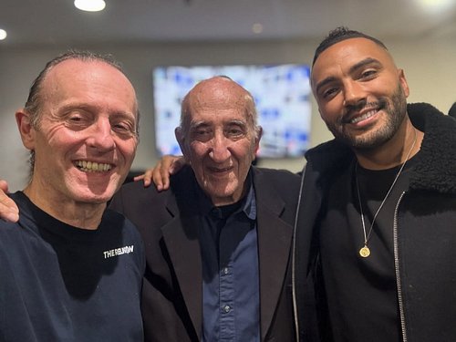 Watched our epic win at Anfield with Premier League winner @dannysimpson the legendary former president of the world’s oldest...