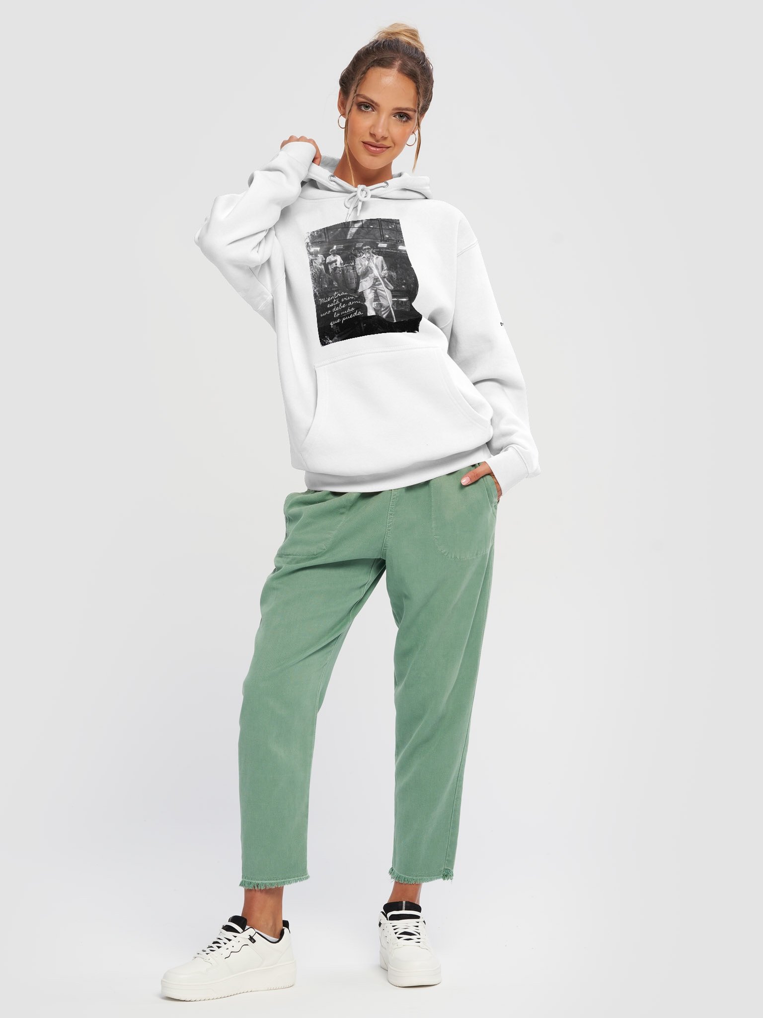DtMF - Amar Los Más Que Pueda - Hoodie product image (5)