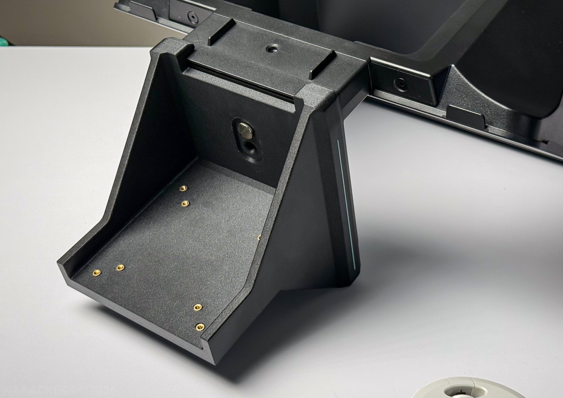 TelevaseXL - VESA mount for Elgato Prompter XL product image (6)