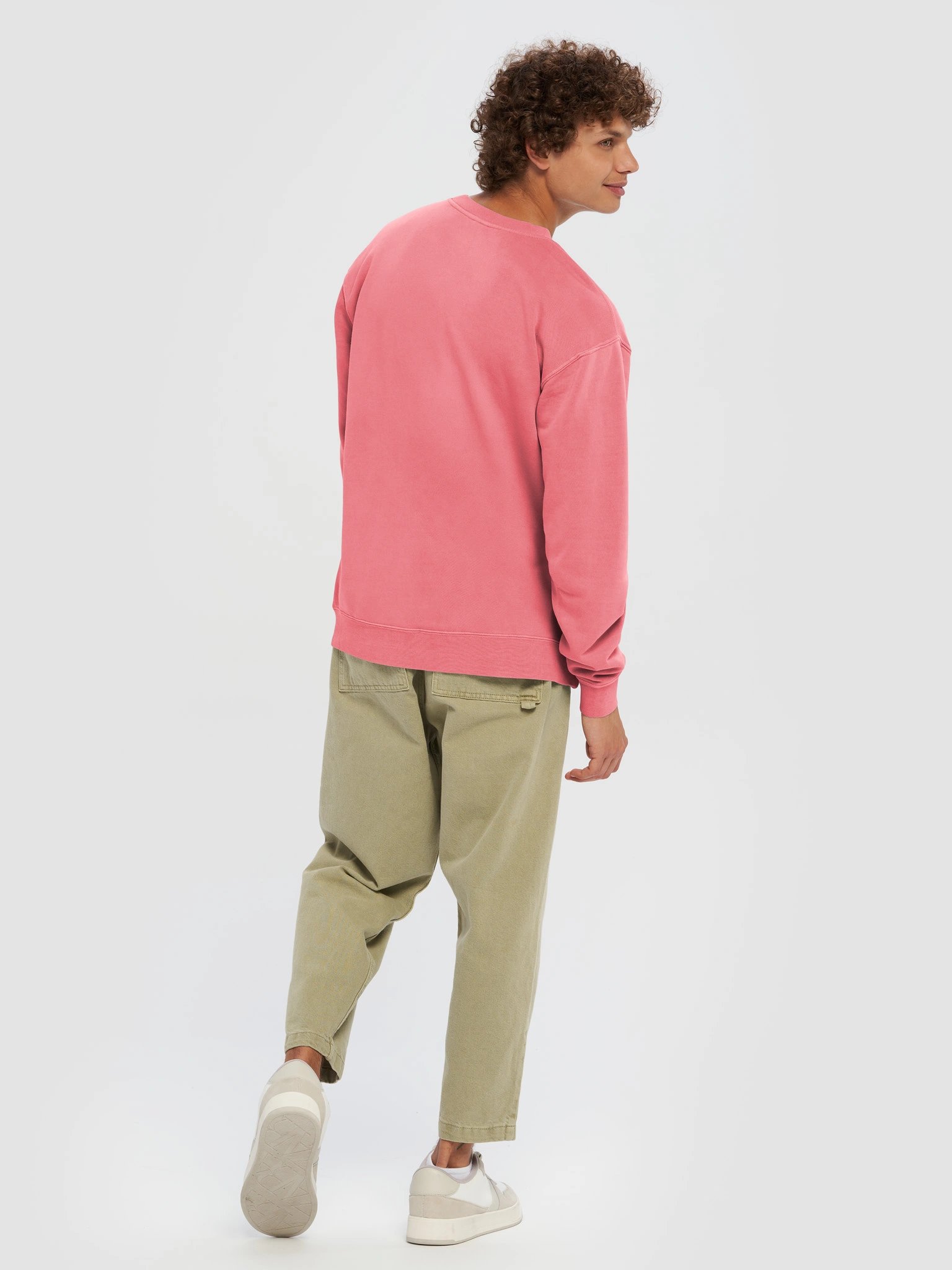 VIBES FRONT CREWNECK product image (73)