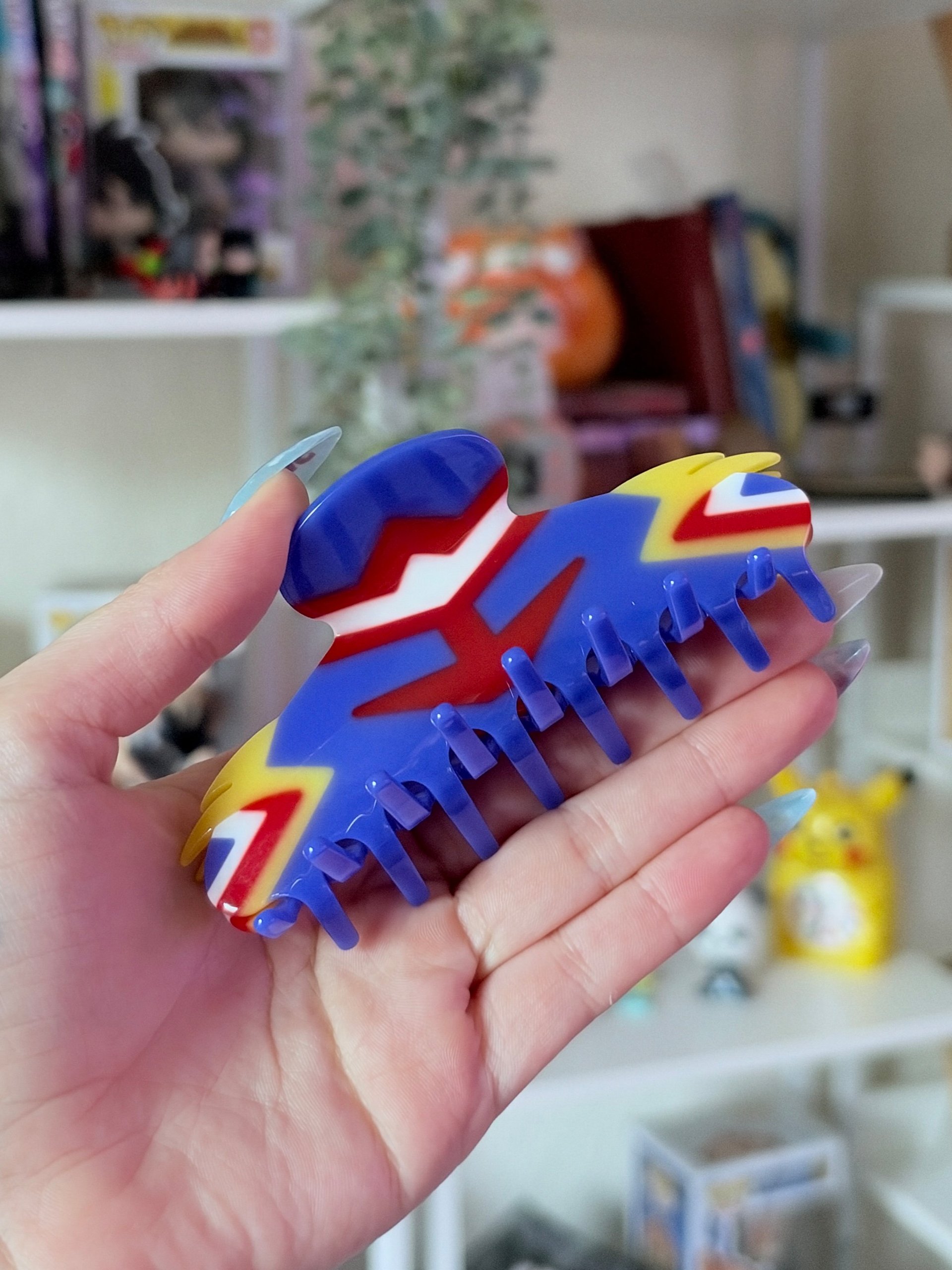 PRE ORDER**ALL MIGHT HAIR CLAW product image (1)