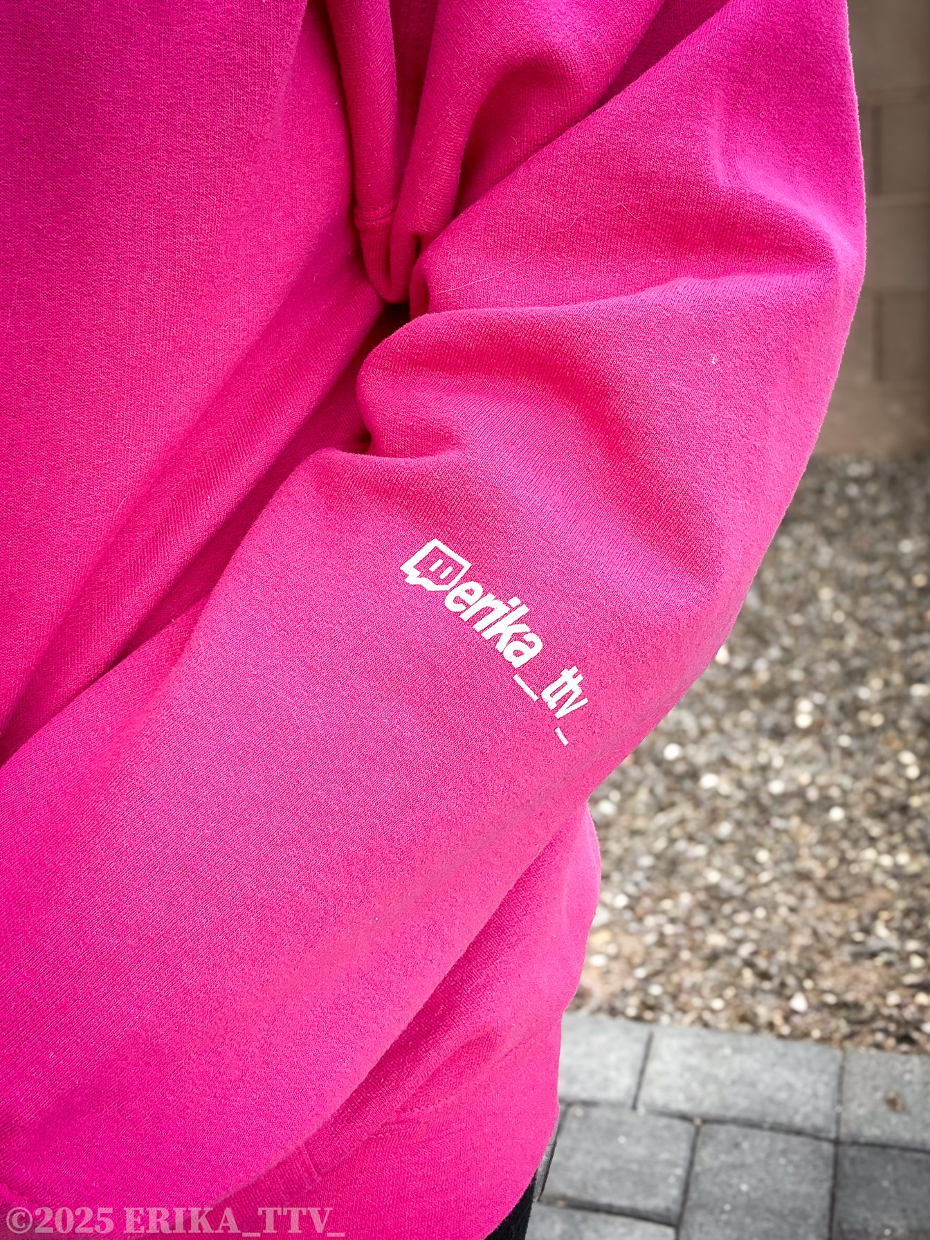 !feral Hoodie product image (2)