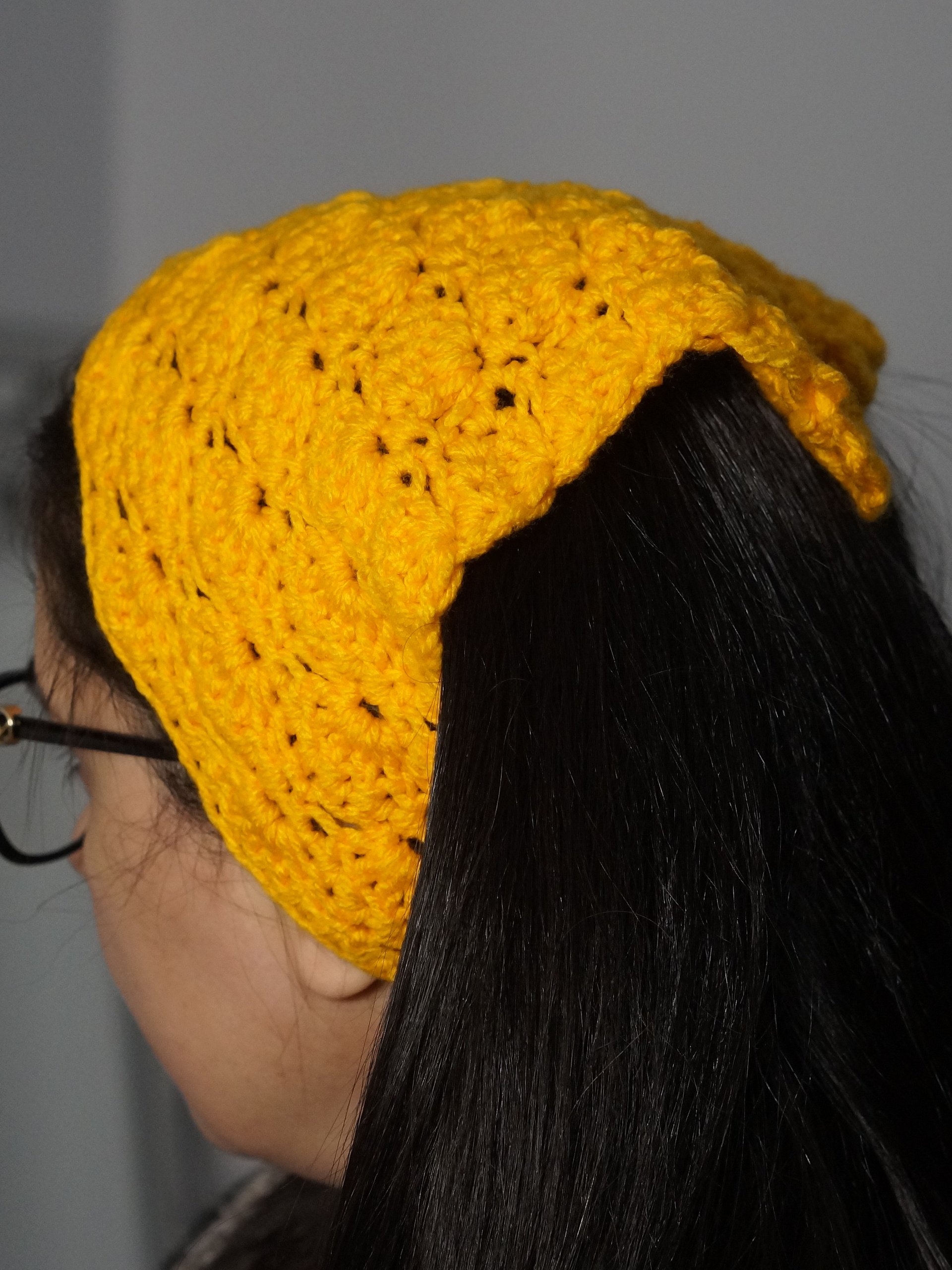 Shell stitch headband crochet pattern product image (1)
