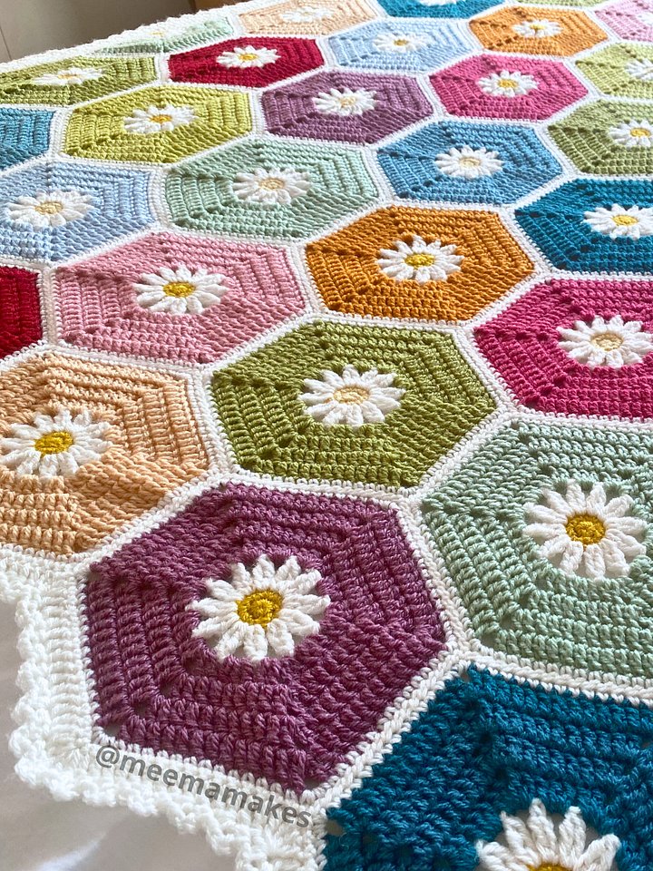 Hexadaisy Blanket Pattern product image (2)