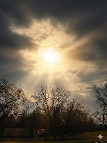 Even on the grayest days, the light doesn’t disappear—it just waits for its moment to break through. ☁️✨
There is so much bea...