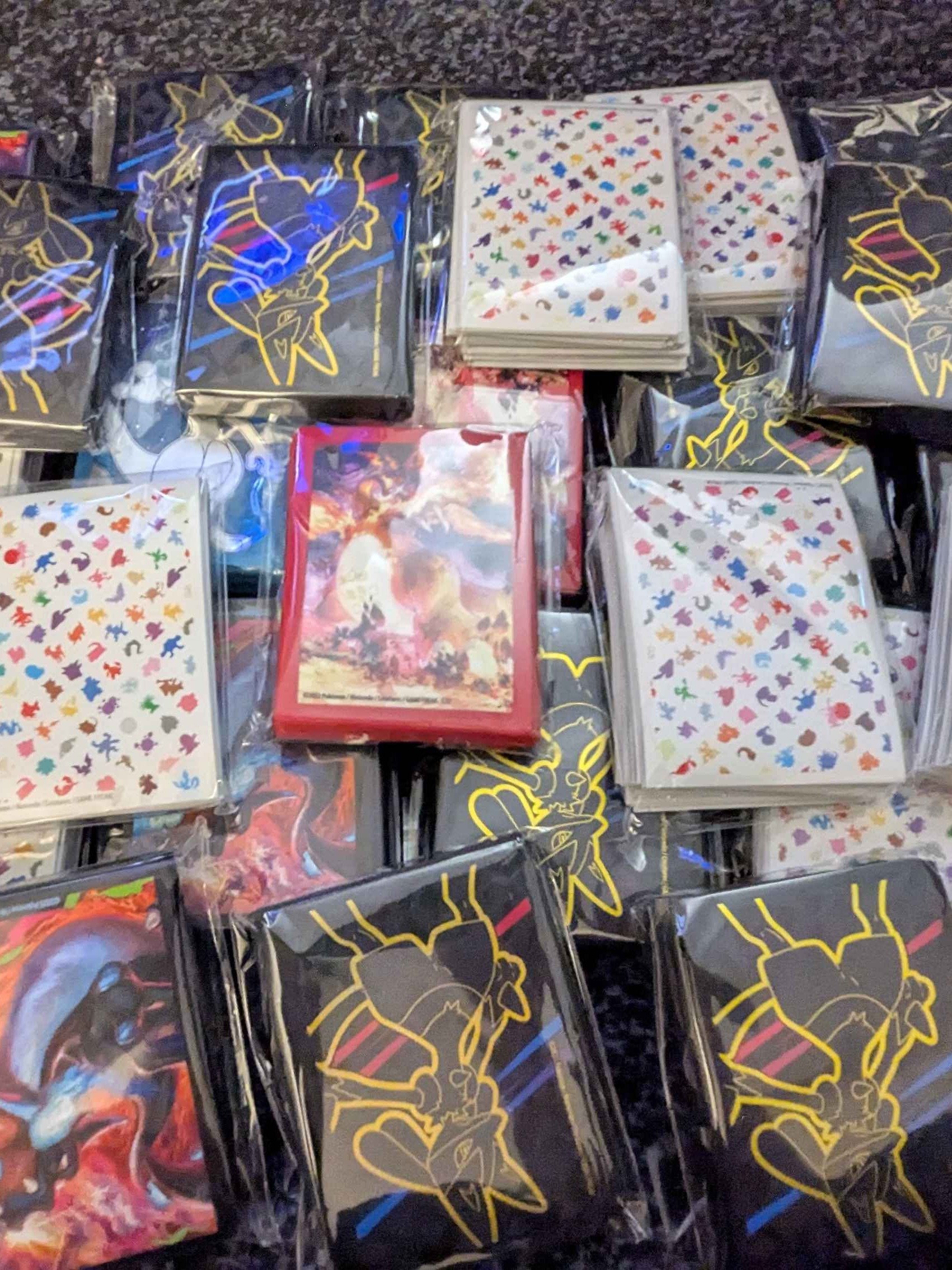 Pokemon TCG Mystery Bundle product image (6)