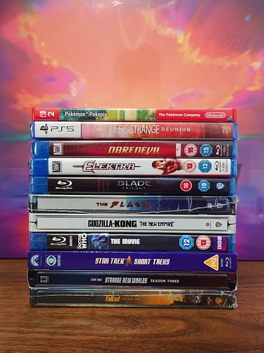 🇬🇧🇳🇱 My March Haul - 2026 🇳🇱🇬🇧

🇬🇧 These films, series and games are part of my March haul! Six of these releases are blind b...