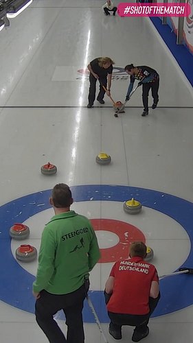[THROWBACK] Sven Goldemann with the double take-out 🥌🇧🇪 #curling #sports #highlightreel 

We're getting ready for the season ...