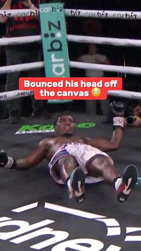Paulo Aokuso bounced his opponent’s head off the canvas last night 😱

(via @premierboxing)