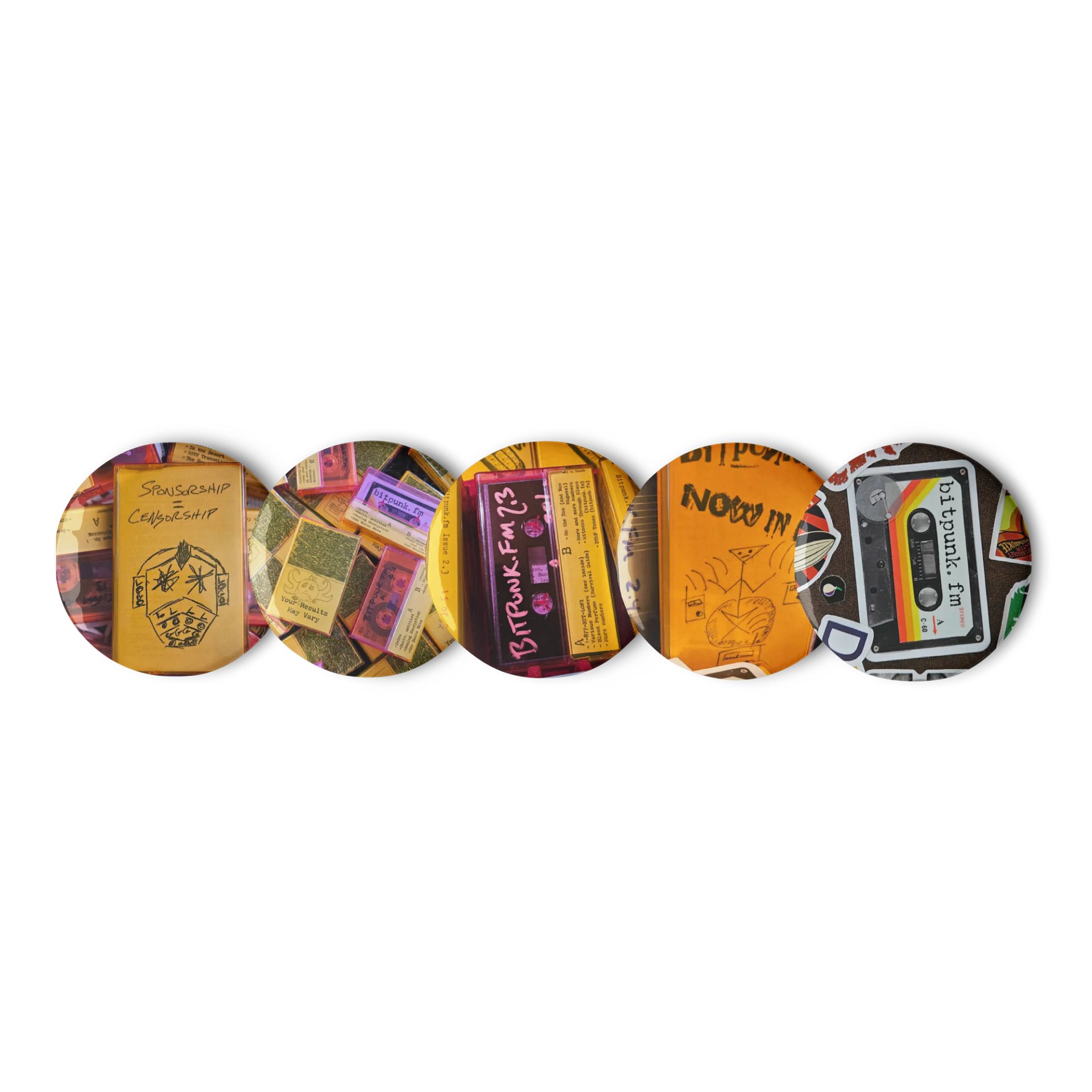 Set of small pins product image (1)