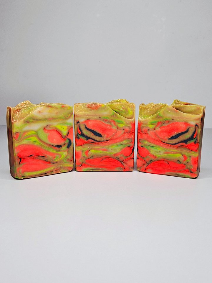 Citrus Sunburst | Zesty Ginger & 5-Citrus Artisan Soap product image (2)