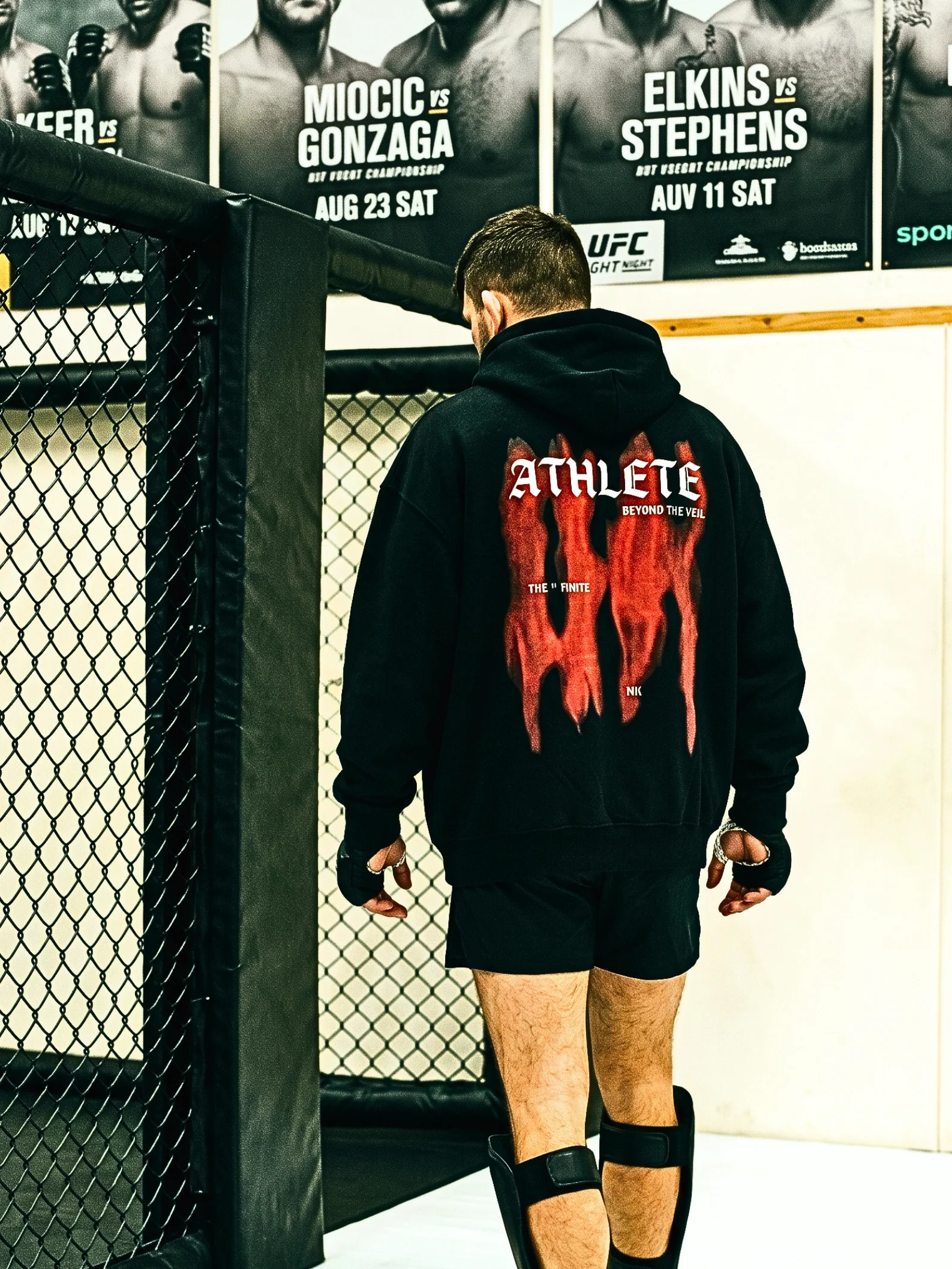 THE ATHLETE HEAVYWEIGHT HOODIE product image (8)
