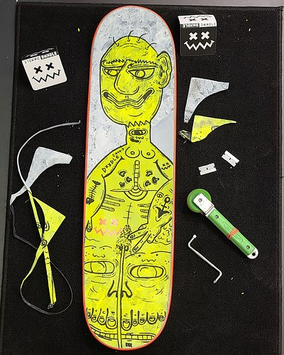 How many nipps can you count? #triple #nipple #curflipple #skate #art
