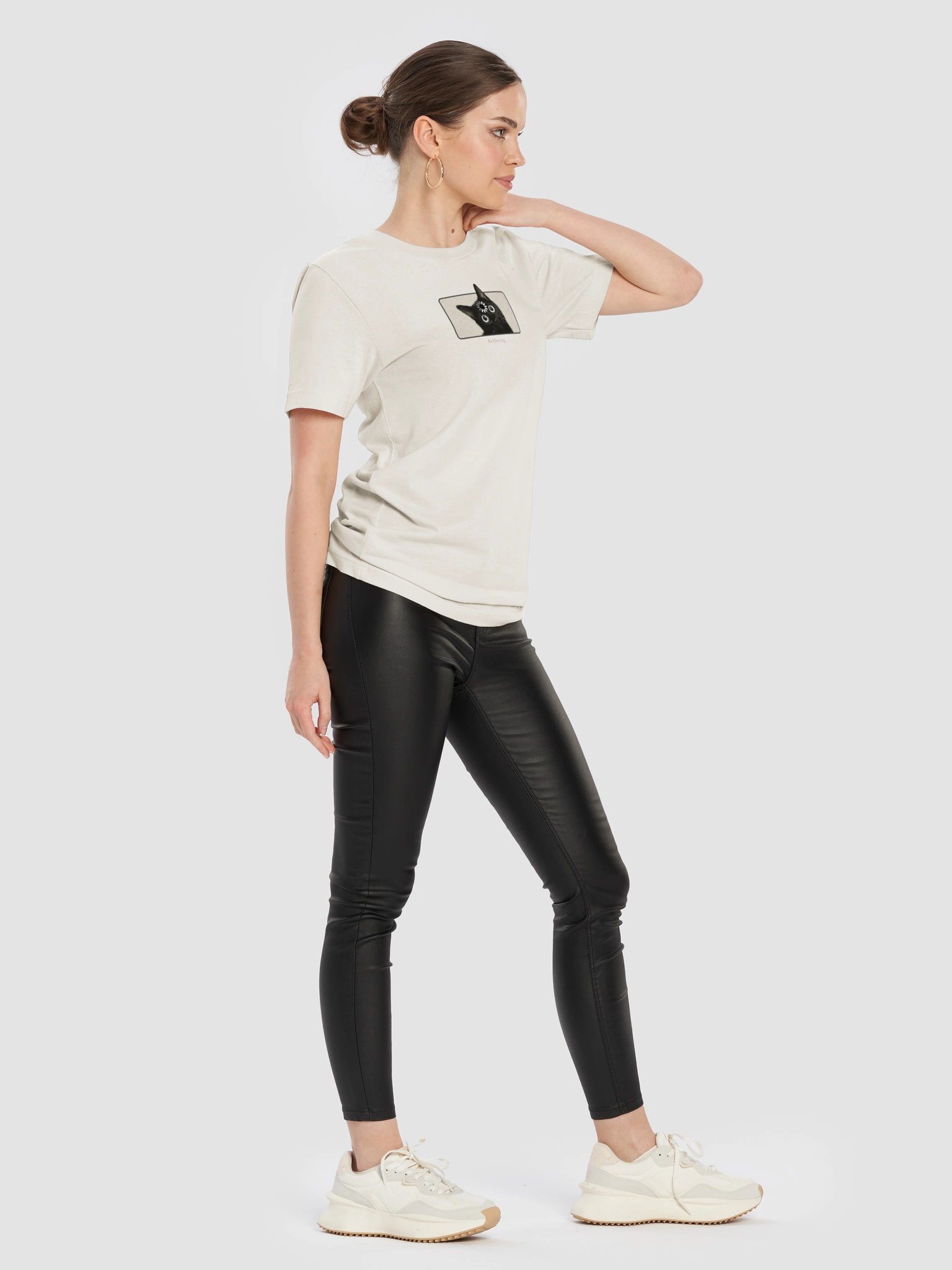 Buffering Cat Retro T-shirt product image (71)