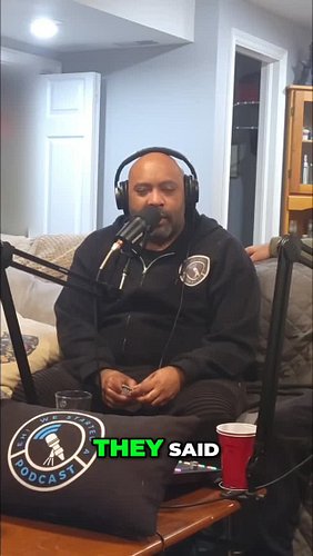 Kanye West and Kendrick Lamar classic albums #podcast #kanyewest #kendricklamar #classic #hiphopmusic