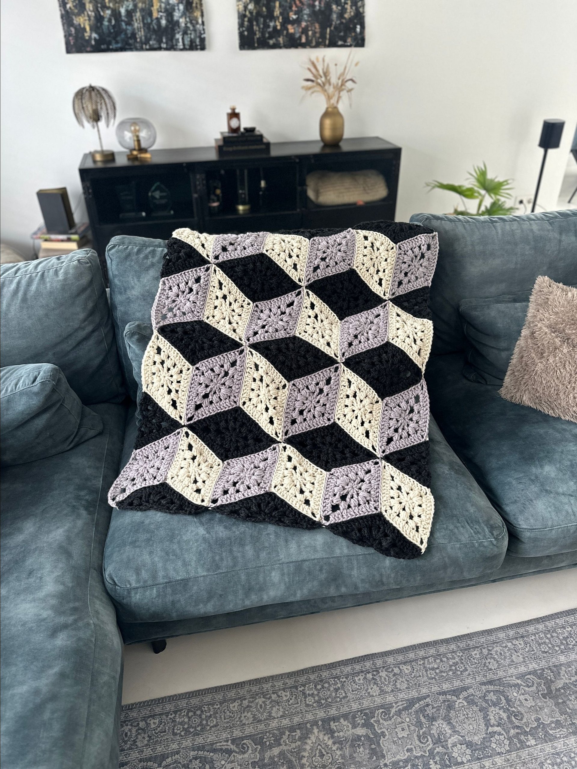 3D Cube Throw product image (5)